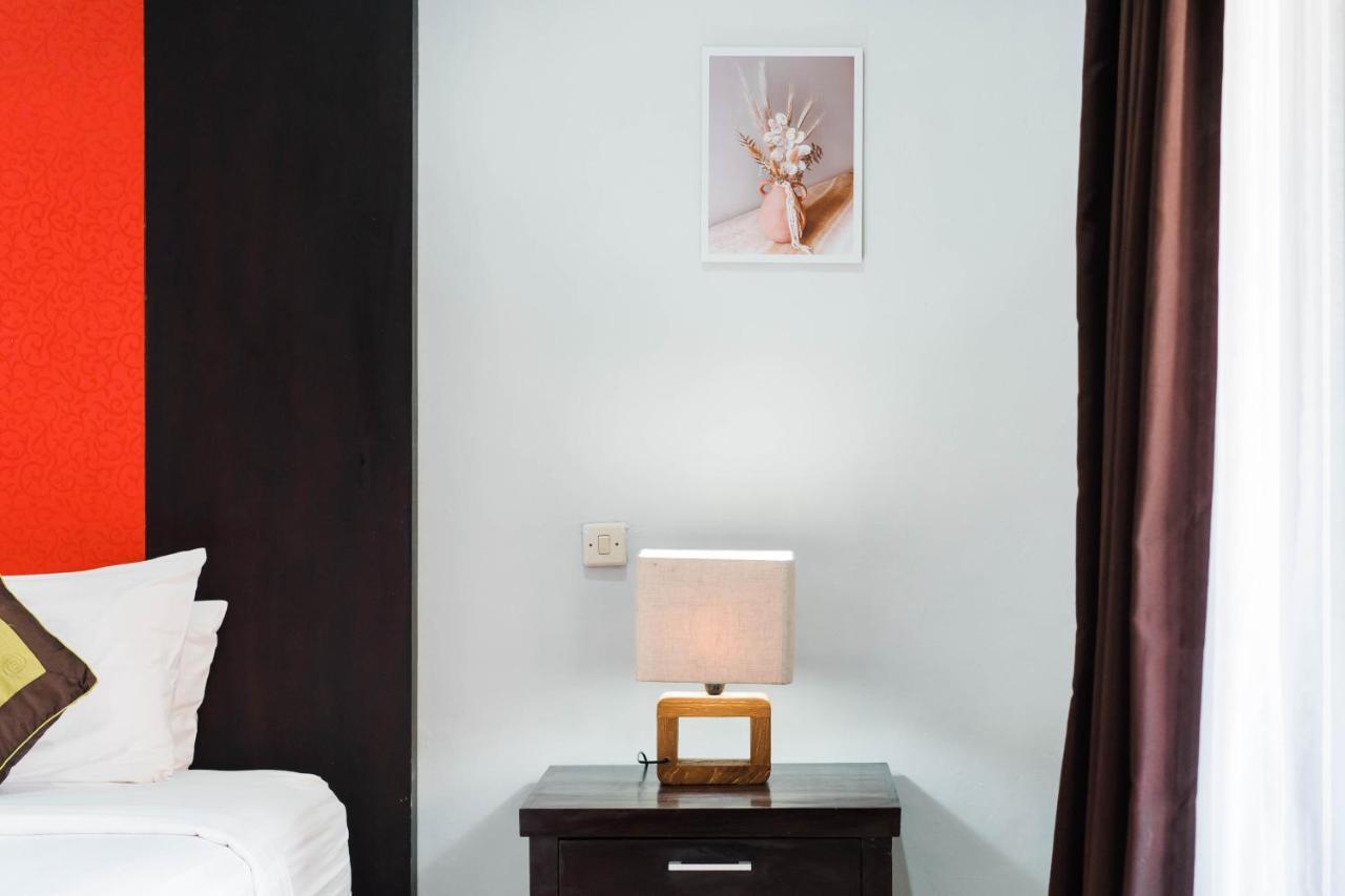 Bali Radiance Villas Seminyak Bagian luar foto