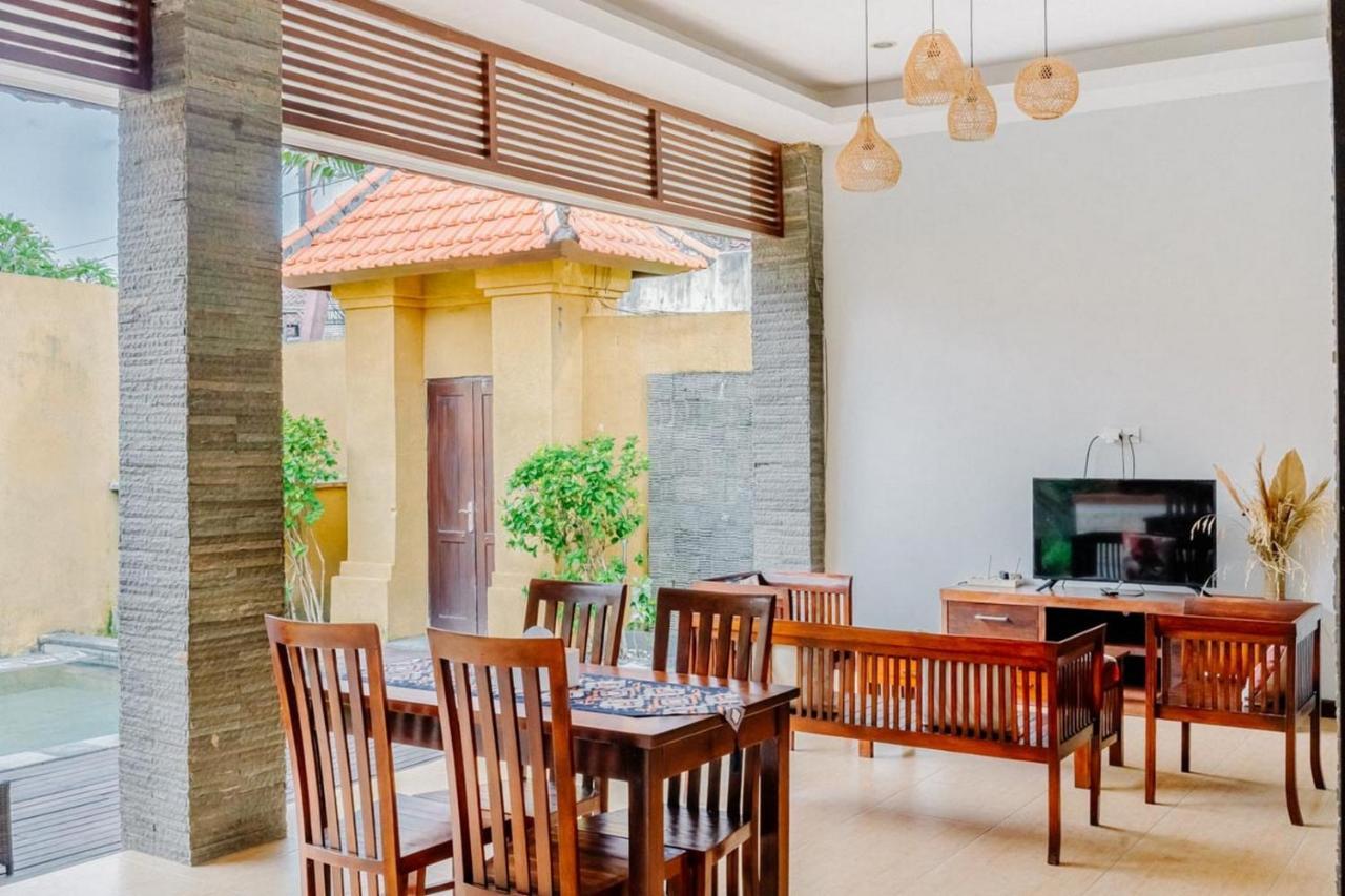 Bali Radiance Villas Seminyak Bagian luar foto