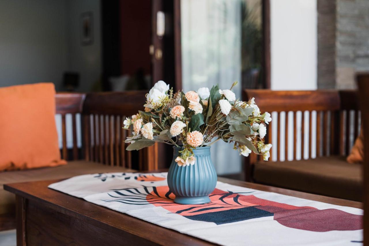 Bali Radiance Villas Seminyak Bagian luar foto